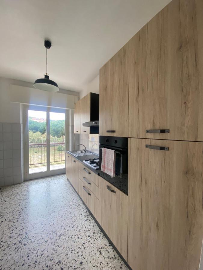 Appartamento Centrale Santa Marinella Luaran gambar