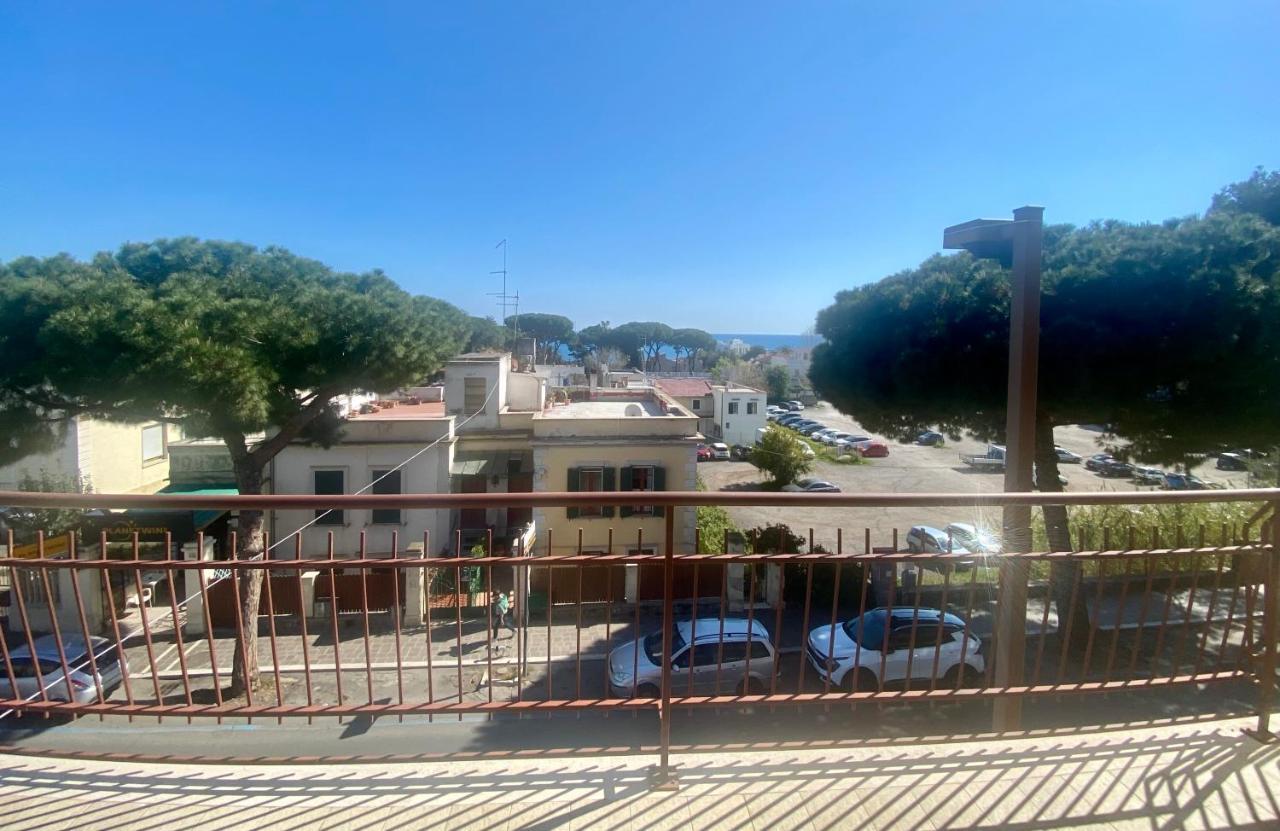 Appartamento Centrale Santa Marinella Luaran gambar