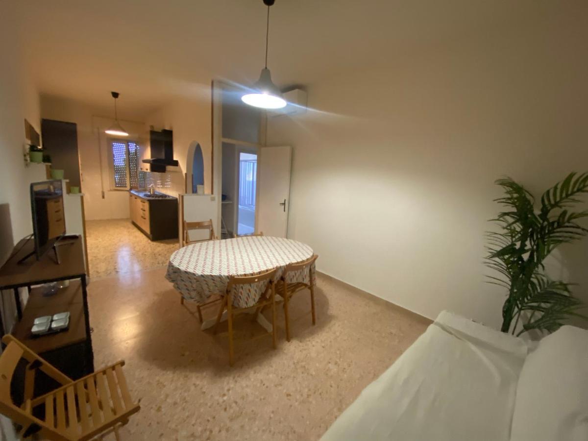 Appartamento Centrale Santa Marinella Luaran gambar