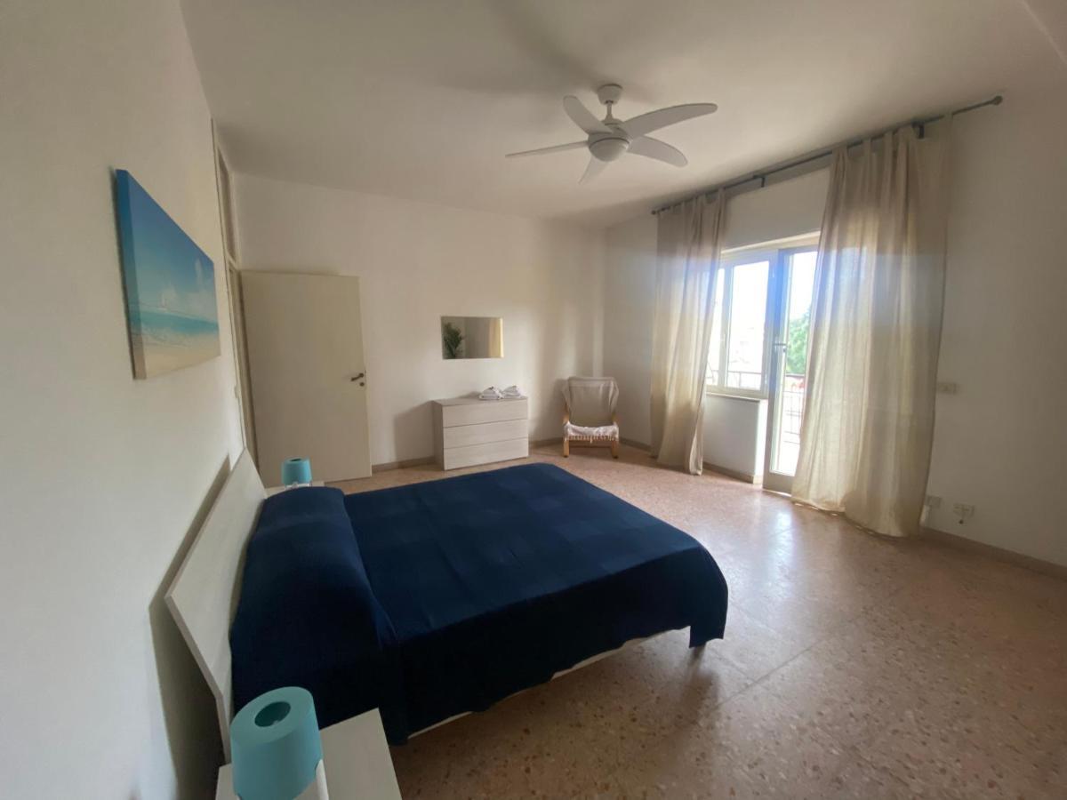 Appartamento Centrale Santa Marinella Luaran gambar