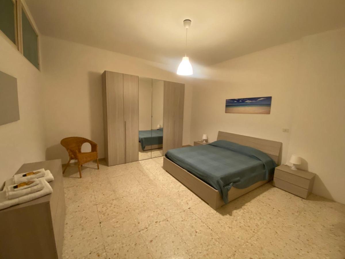 Appartamento Centrale Santa Marinella Luaran gambar