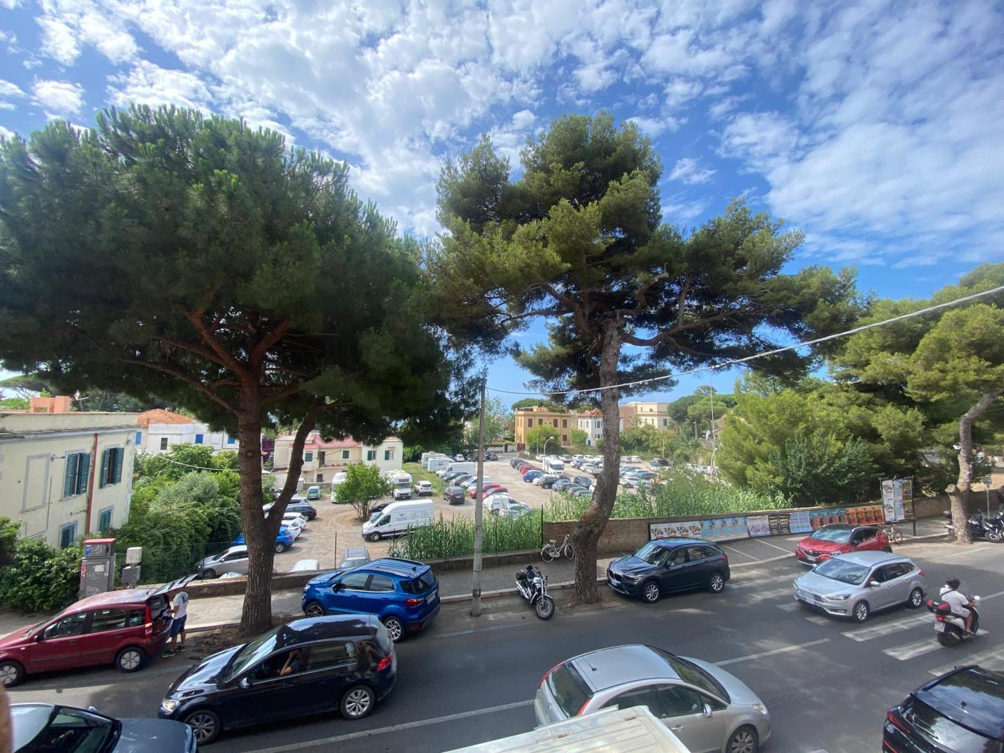 Appartamento Centrale Santa Marinella Luaran gambar
